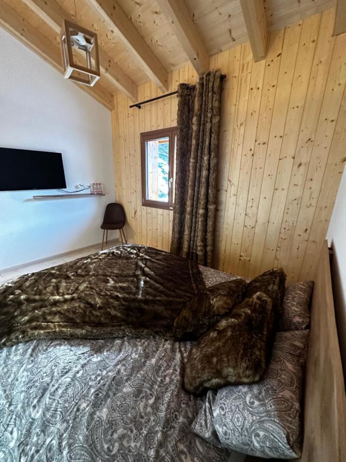 Chambres D'Hotes Les Louettes A Sapinhaut Canton Du Valais Saxon ภายนอก รูปภาพ