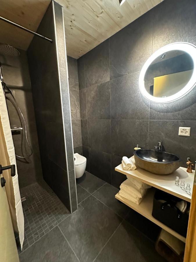 Chambres D'Hotes Les Louettes A Sapinhaut Canton Du Valais Saxon ภายนอก รูปภาพ